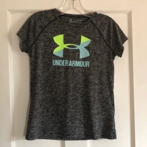 UA T-shirt